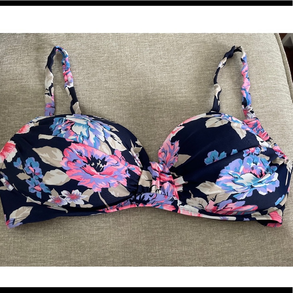 Floral bikini top